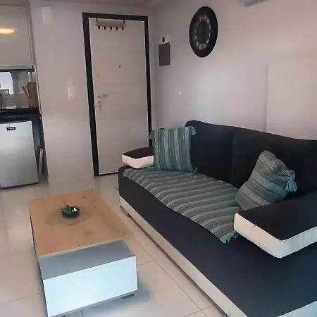 Bmb Apartment Paralía